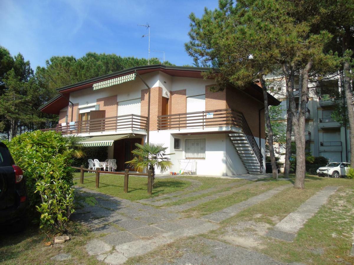 Villa Fidia Lignano Sabbiadoro Exterior photo